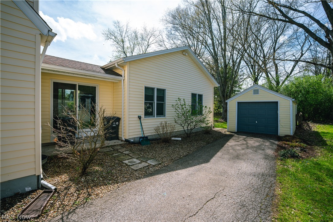 Hollywood Add - Residential