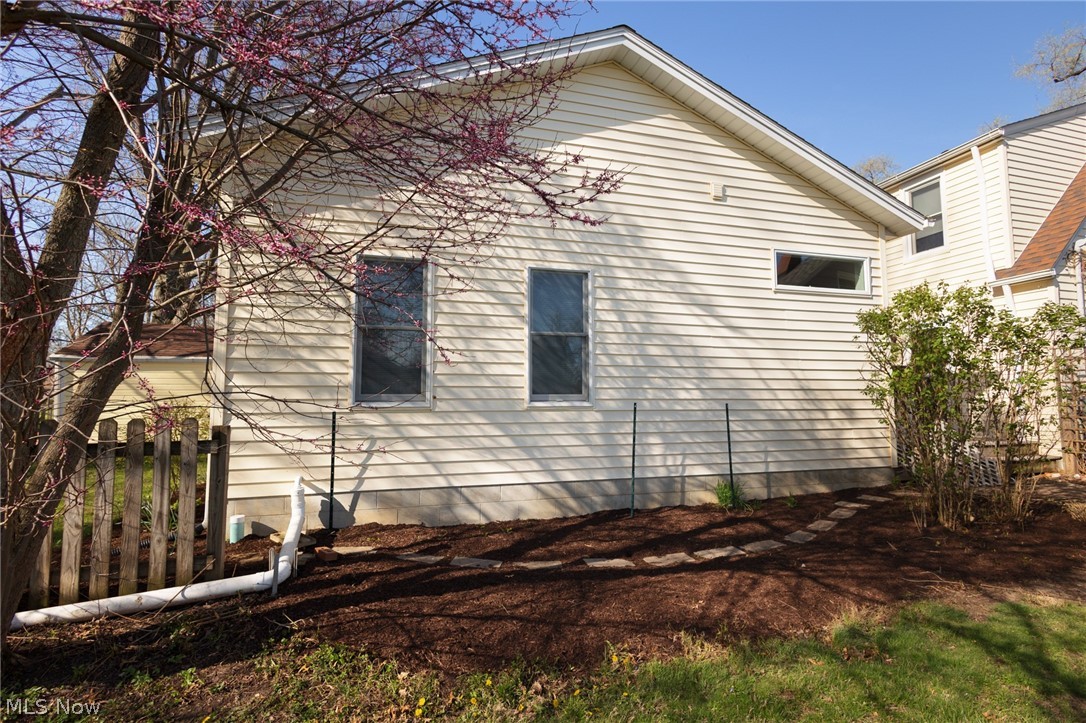 Hollywood Add - Residential