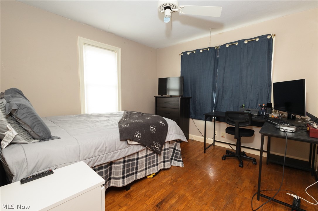 Hollywood Add - Residential