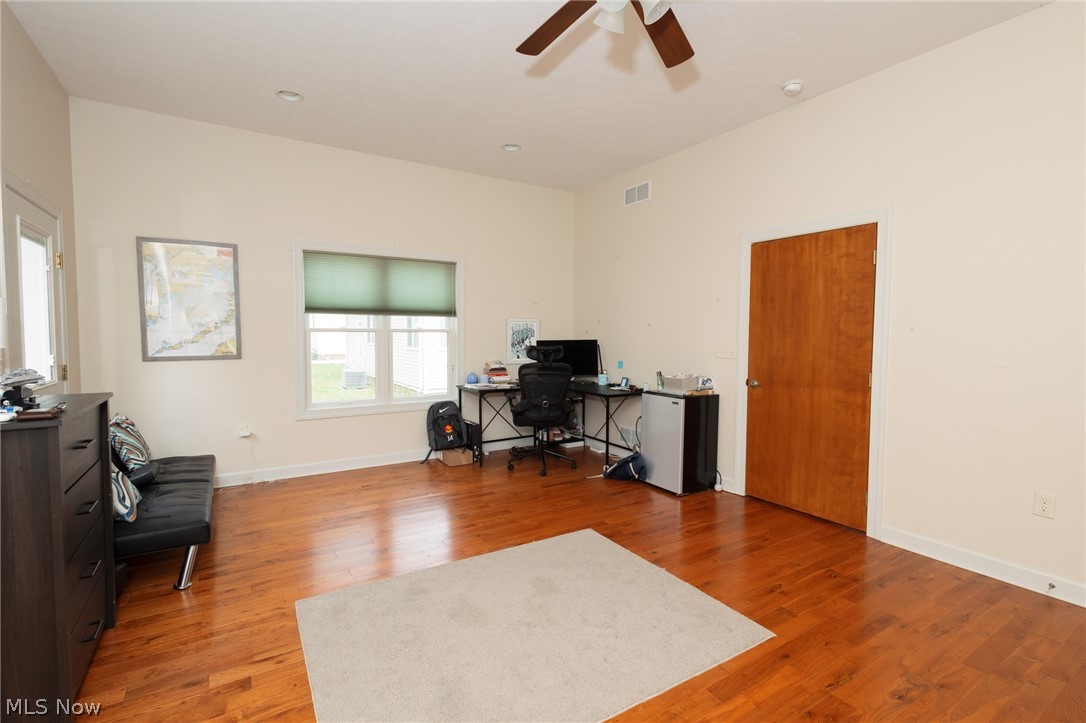 Hollywood Add - Residential