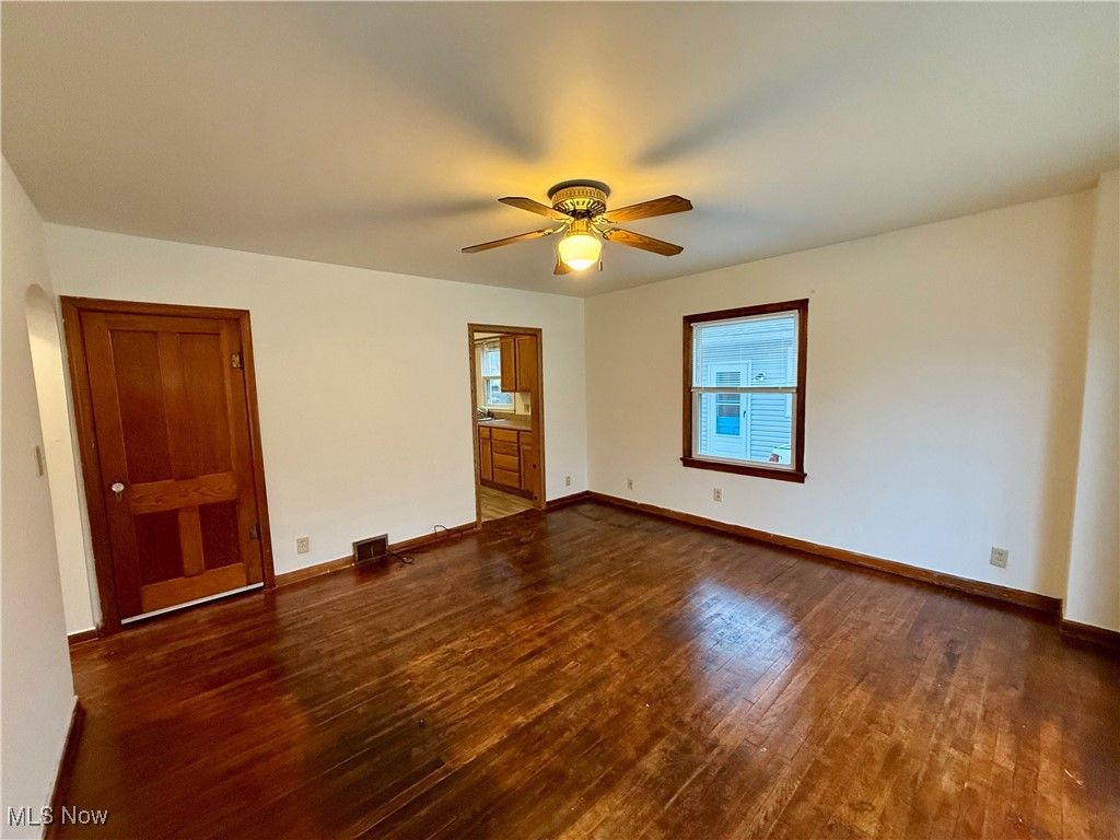 Photo of 1253 Sevilla Avenue, Akron, OH 44314 (MLS # 5176429)