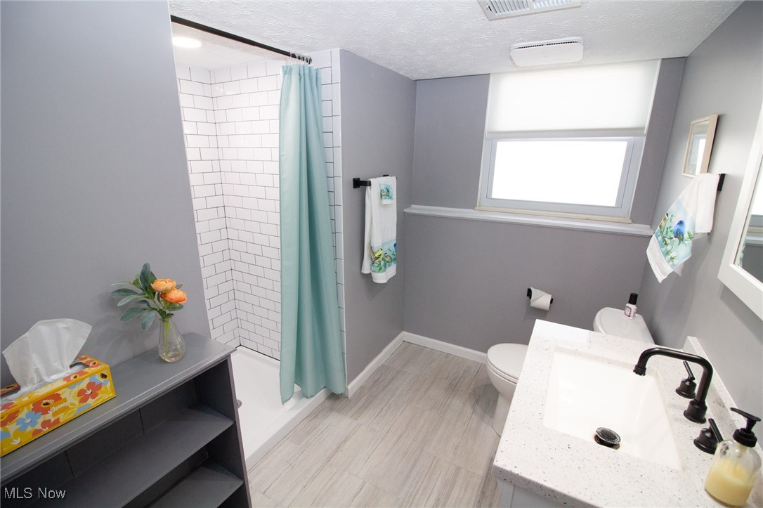 Logan Woods - Residential