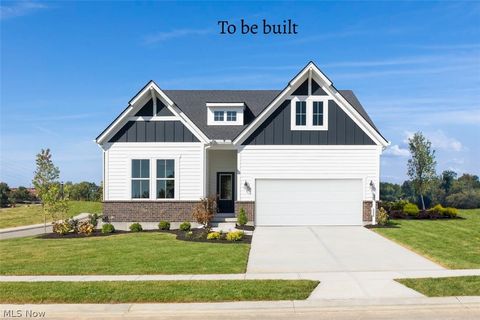 Homes For Sale - 3644 Great Windsor Lane<br/> Summit County, Green, OH 44685