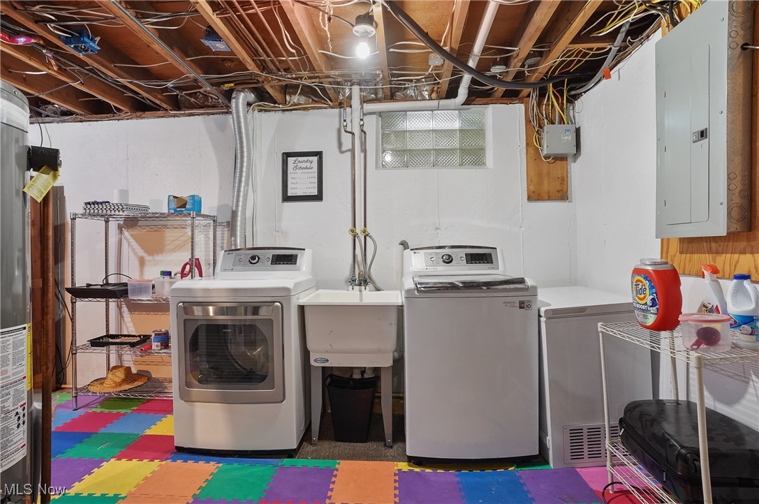 923 Barnes Avenue, Cuyahoga Falls, Ohio image 36