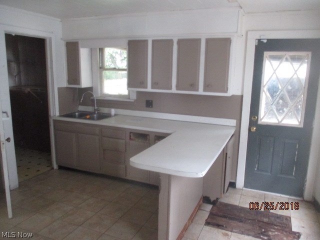 Curtis Ambler & Pixleys - Residential