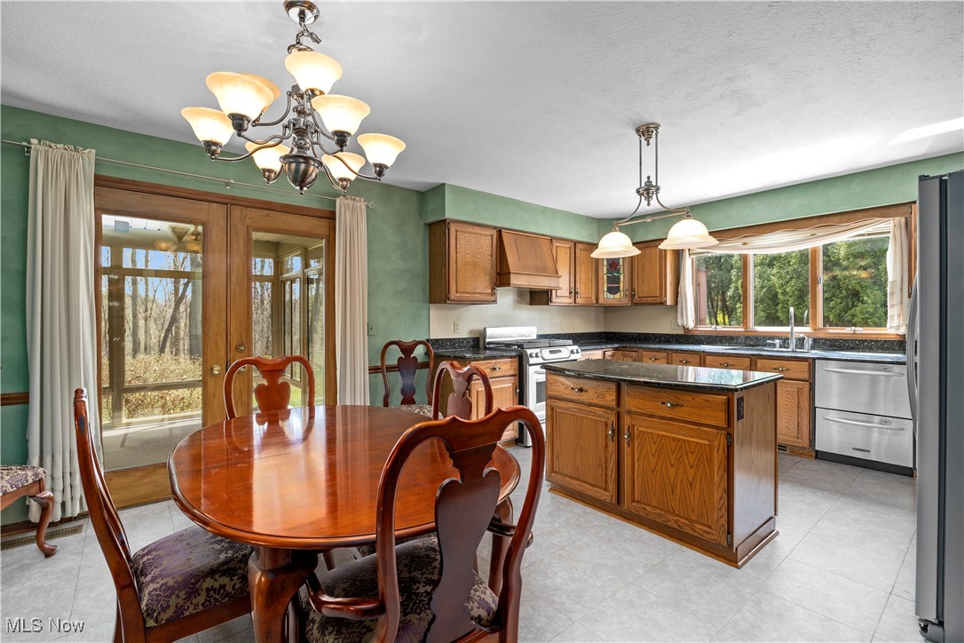 8273 Bank Street, Vermilion, Ohio image 11
