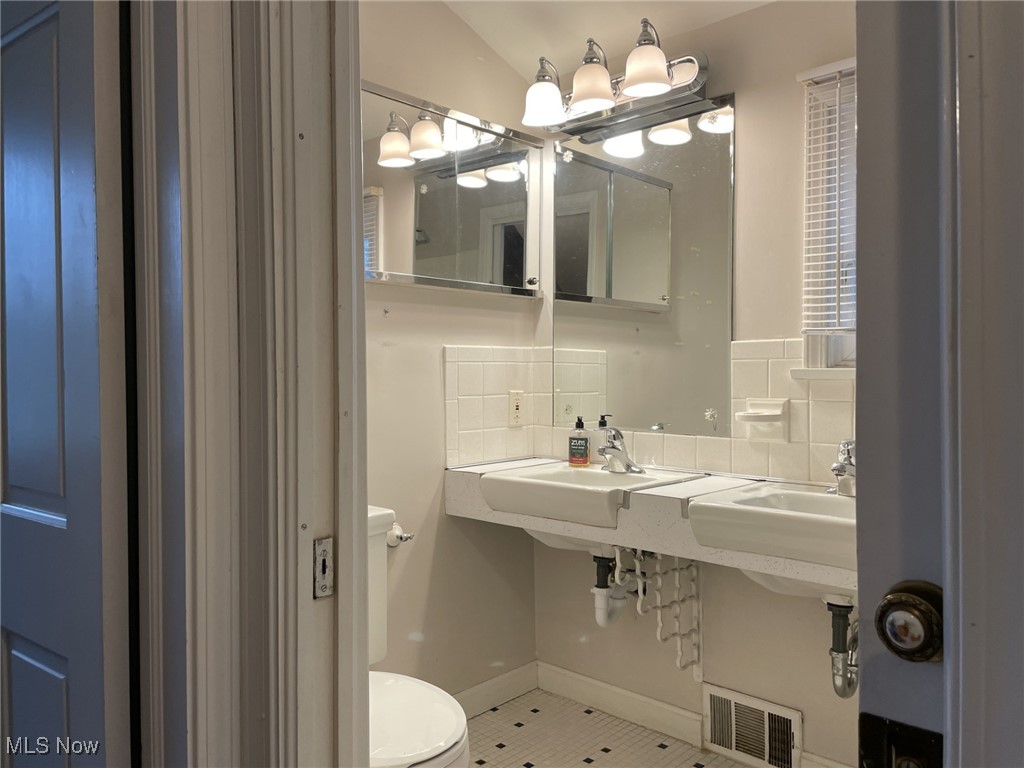 Dover Bay - Residential Lease