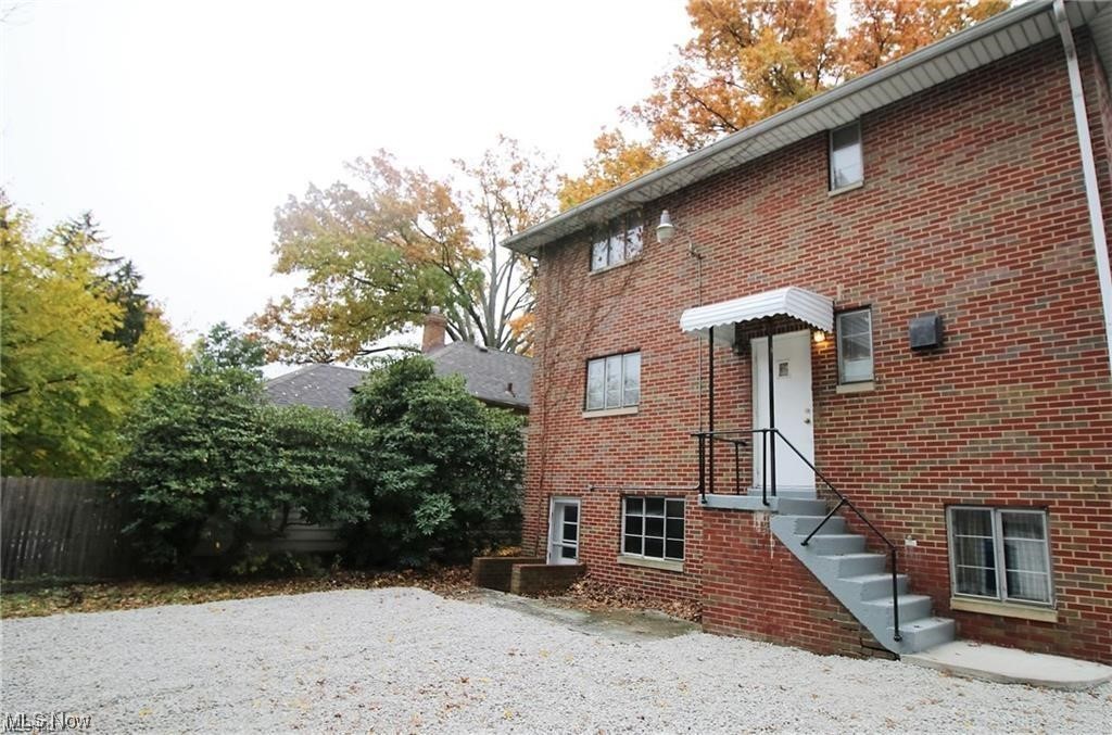 Lucille Apts. - Residential Lease