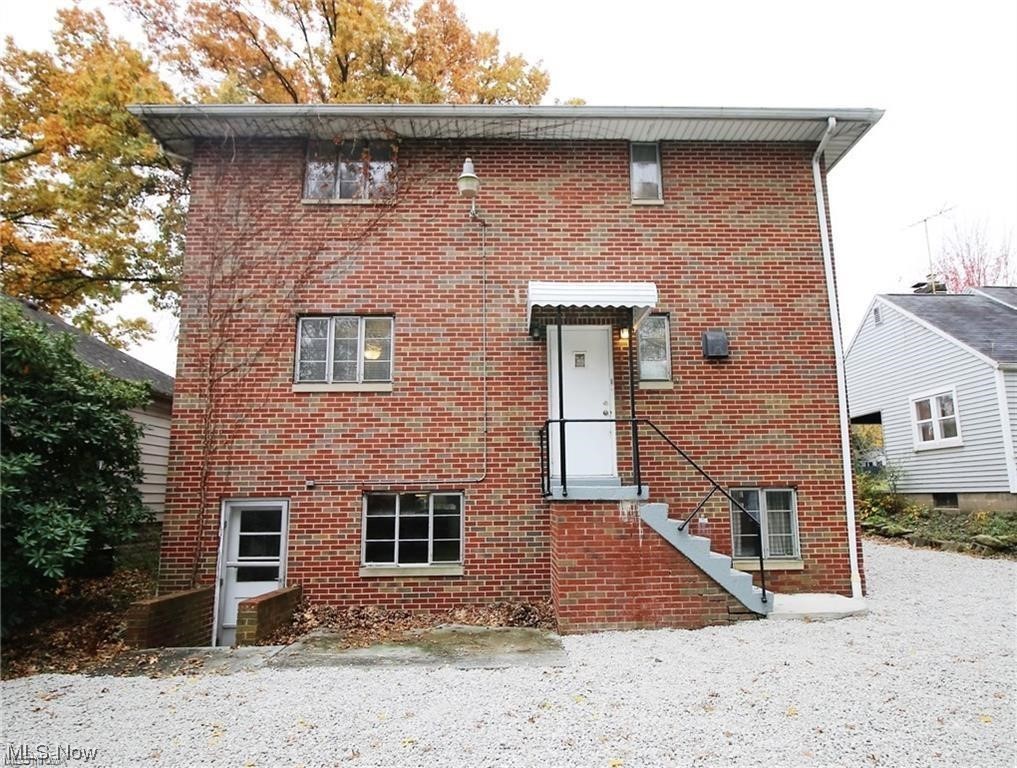 Lucille Apts. - Residential Lease