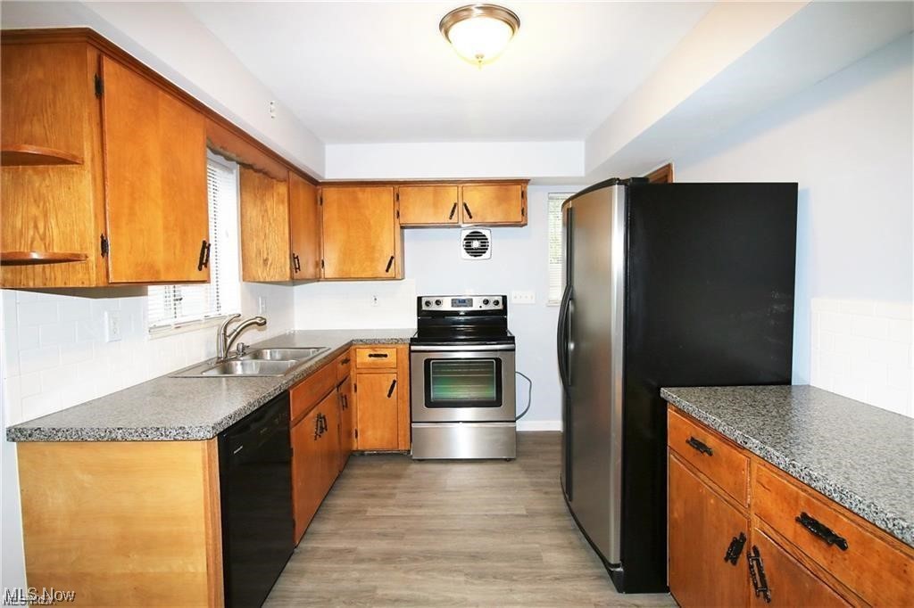 Lucille Apts. - Residential Lease