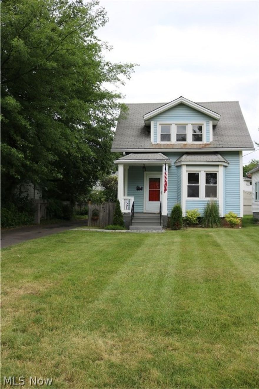 Single family colonial home. Rehab well done, has refrigerator, stove, stacked 1st floor washer and dryer stays as-is, newer kitchen and bathroom, hardwood floors in kitchen and living room. Bedrooms and hallway have carpet. It does have a basement with painted floors (white walls, gray floor) 1 car garage and has central air and a deck.