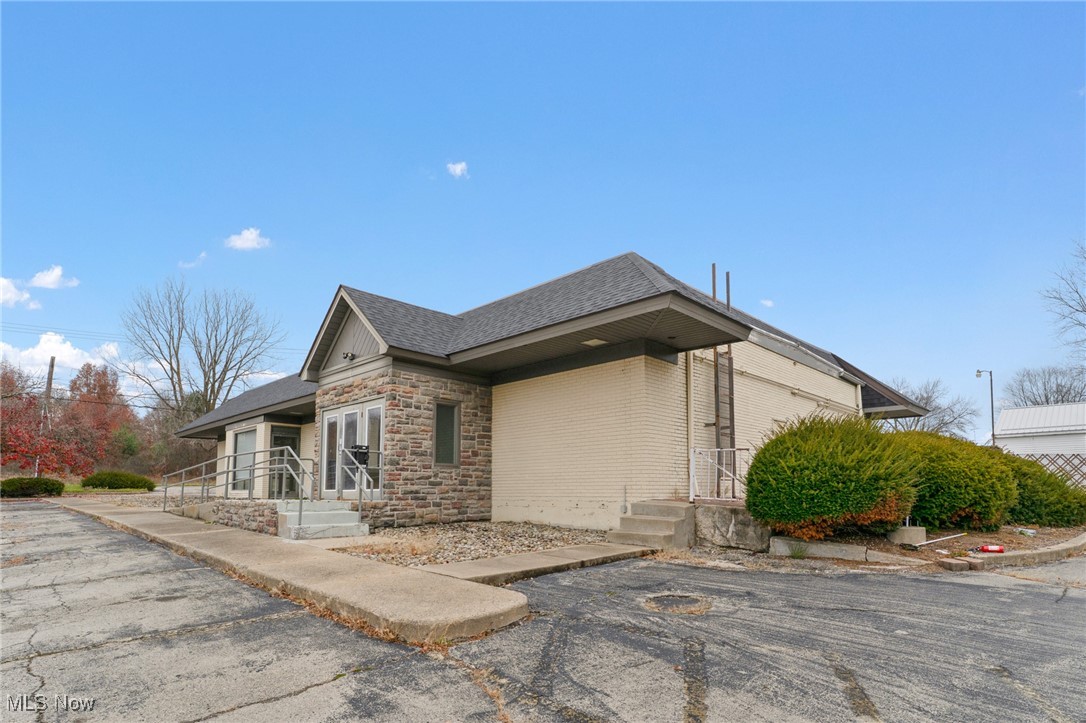 Nelson 01 - Commercial Sale