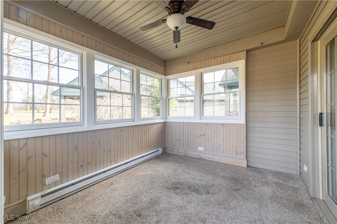 Hampton Condo - Residential