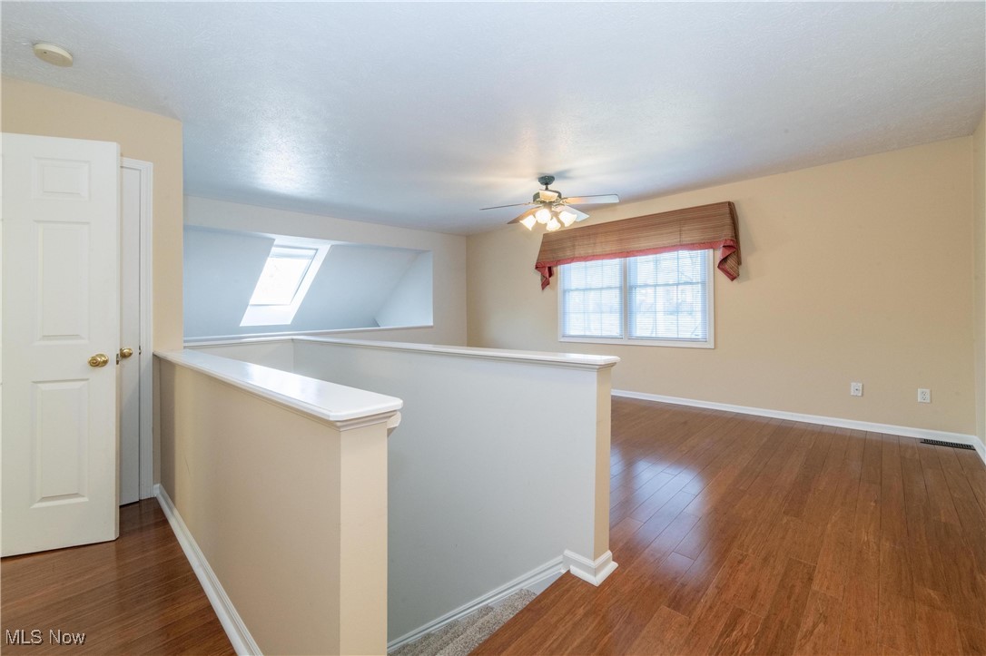 Hampton Condo - Residential