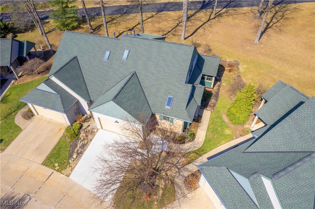 Hampton Condo - Residential