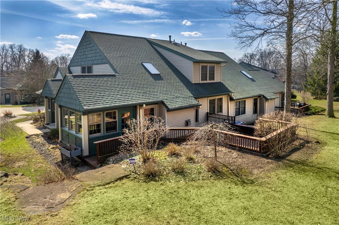 Hampton Condo - Residential