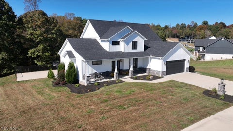 Tiny photo for 233 Apple Hill Lane, Parkersburg, WV 26104 (MLS # 5254255)