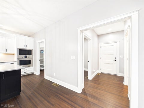 Tiny photo for 233 Apple Hill Lane, Parkersburg, WV 26104 (MLS # 5254255)