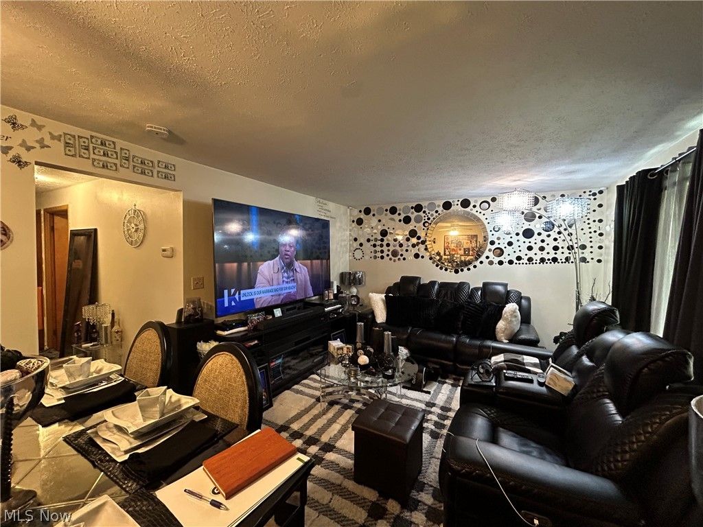 Photo of 1422 E 264th Street, Euclid, OH 44132 (MLS # 5214399)