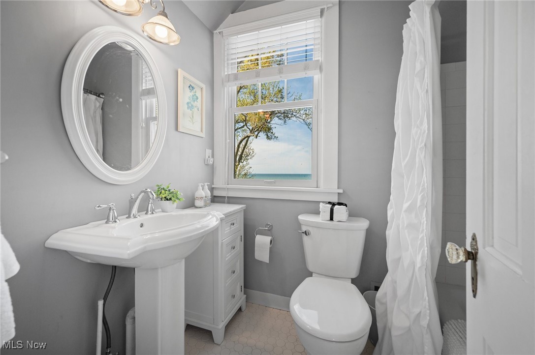 26400 Lake Road, Bay Village, Ohio image 25