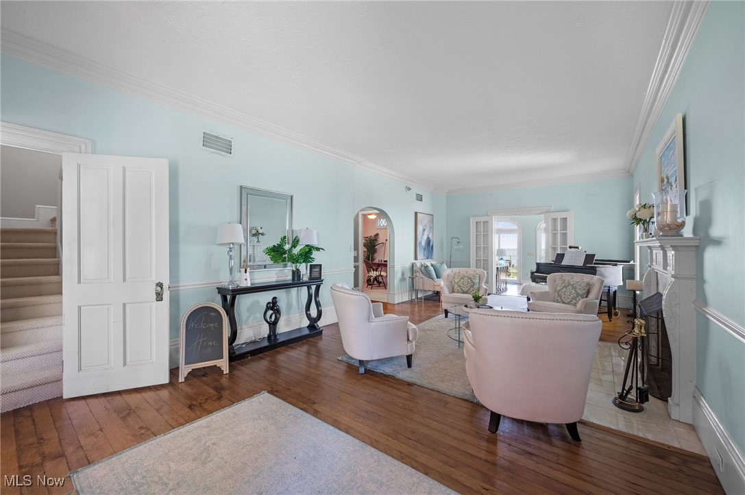 26400 Lake Road, Bay Village, Ohio image 3