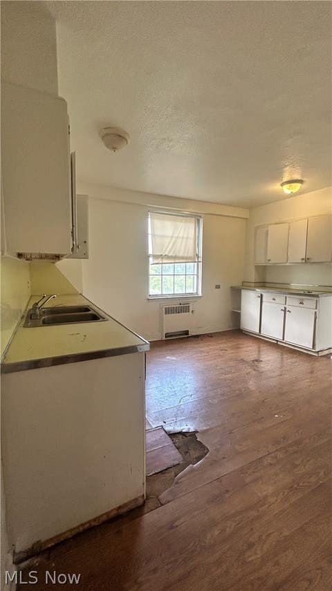 Tiny photo for 13800 Fairhill Road #318, Shaker Heights, OH 44120 (MLS # 5238061)