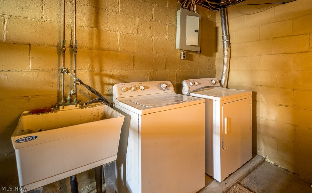 Akron Gardens - Residential