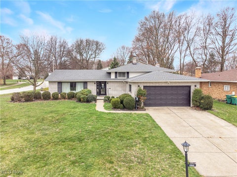 Photo for 1184 E Dartmoor Avenue