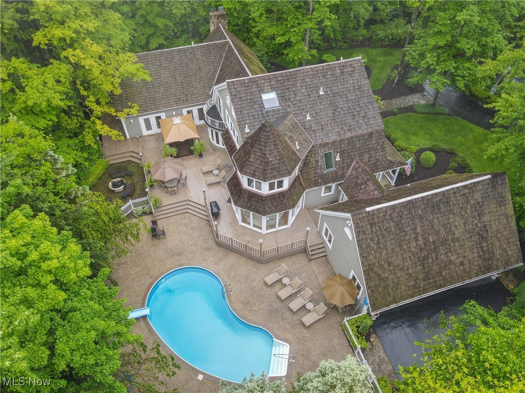 5360 Som Center Road, Solon, Ohio image 36
