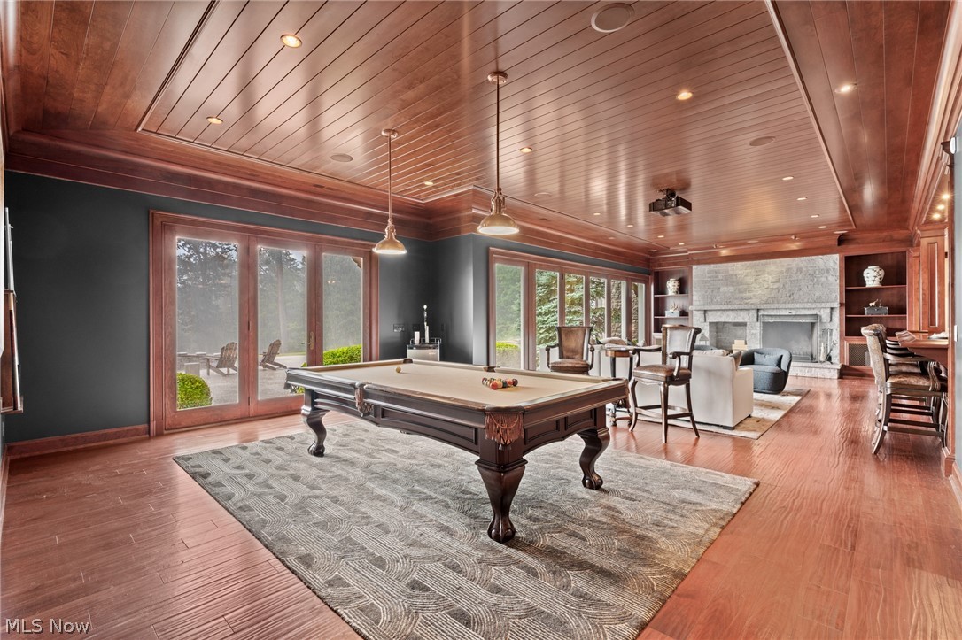 Gray Eagle Point - Residential