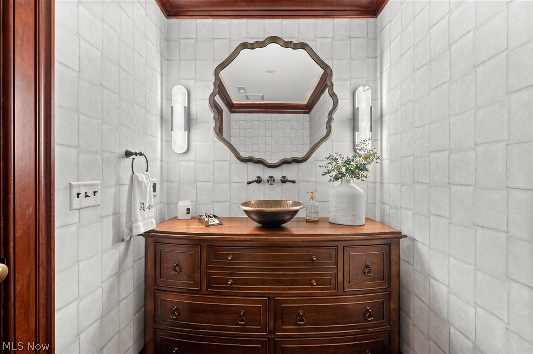 Gray Eagle Point - Residential