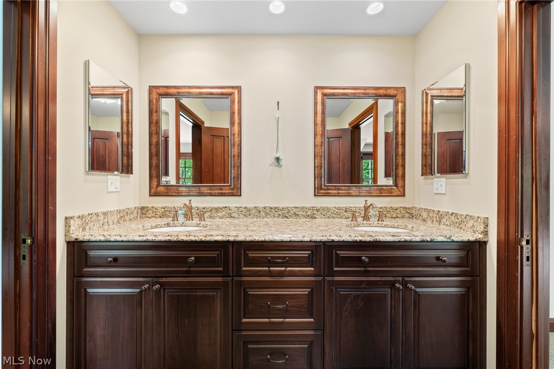 Gray Eagle Point - Residential