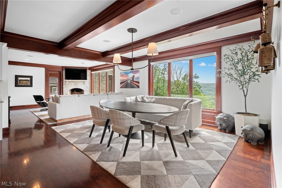 Gray Eagle Point - Residential