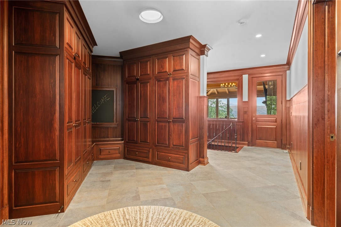 Gray Eagle Point - Residential