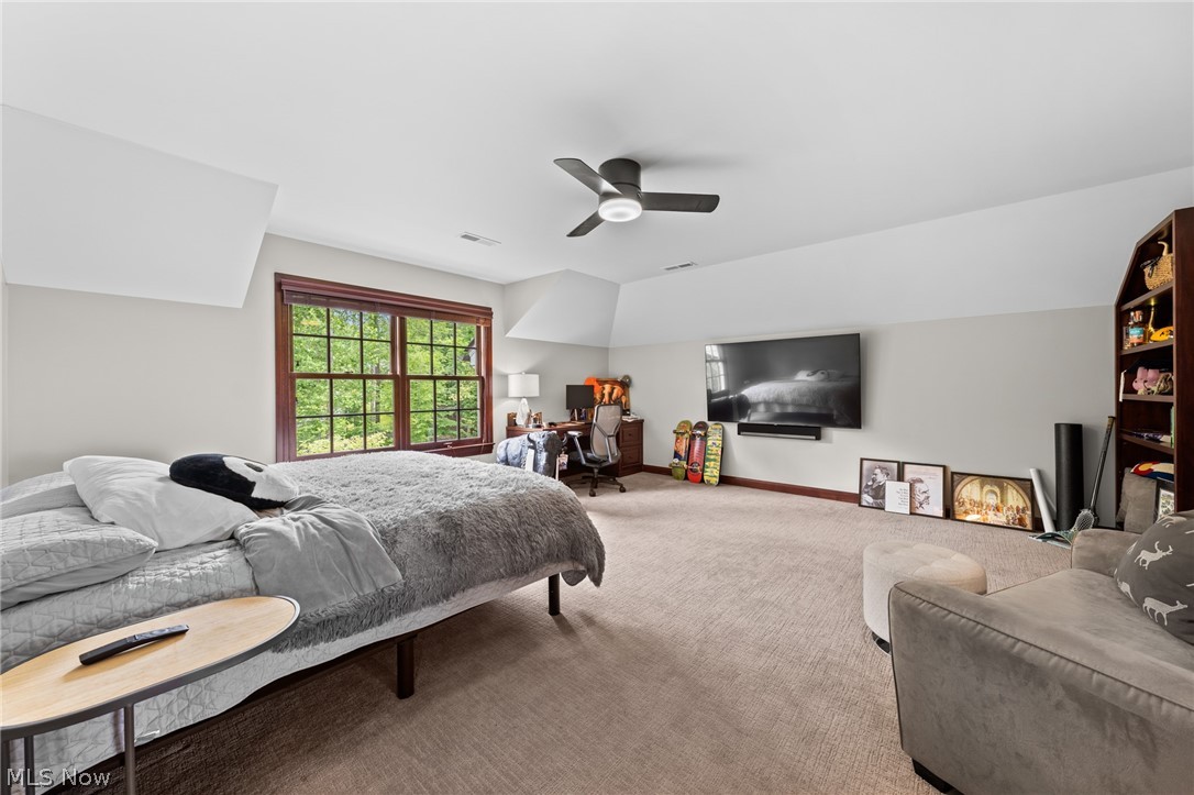 Gray Eagle Point - Residential