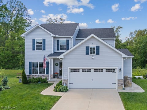 Homes For Sale - 1216 Selena Grove<br/> Green, OH 44685