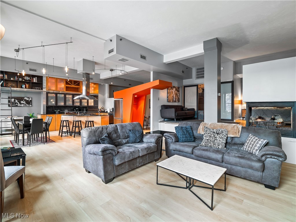 408 W Saint Clair Avenue #307, Cleveland, Ohio image 16