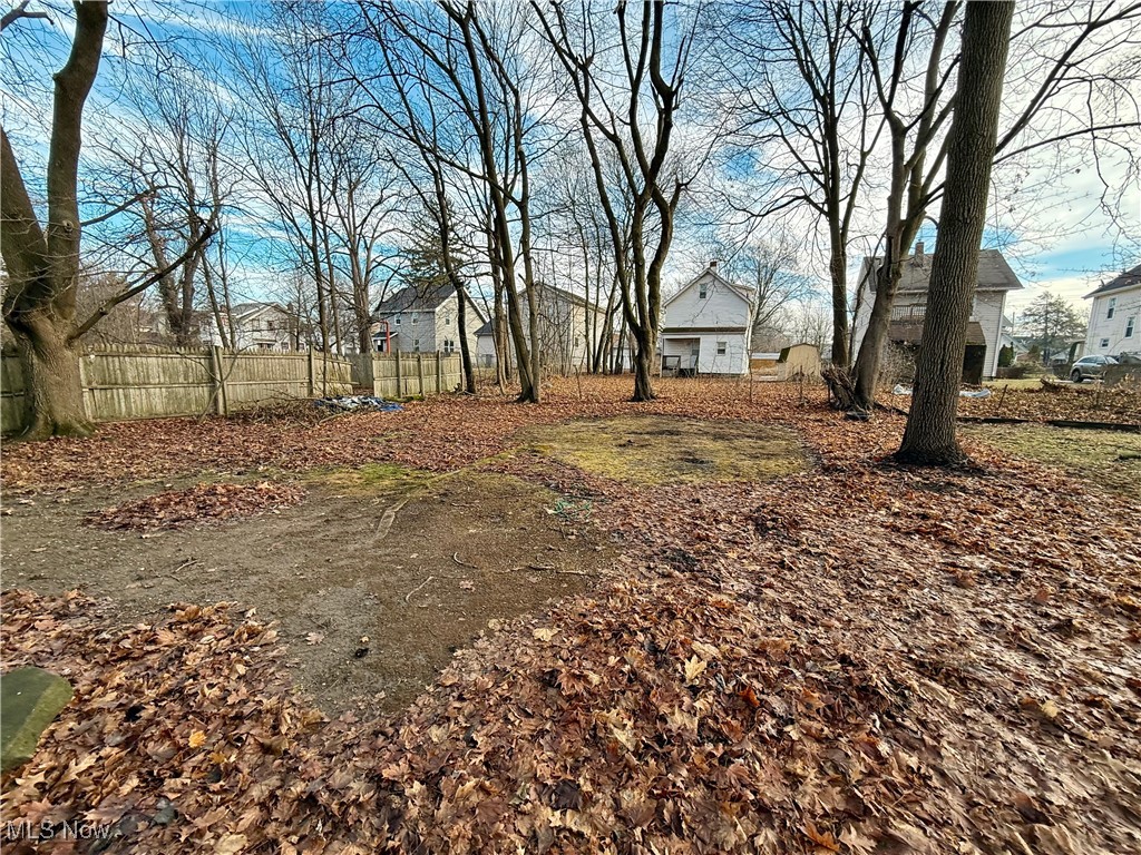 Crestland Park Allotment - Residential