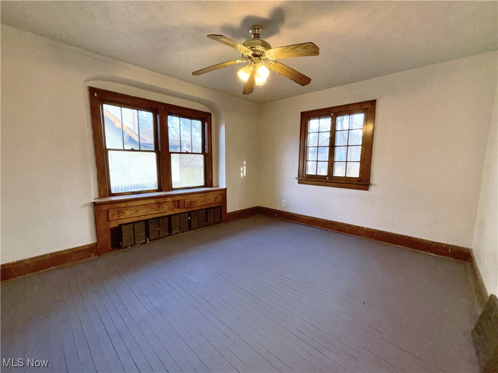 Crestland Park Allotment - Residential