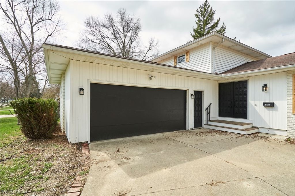 Photo of 292 Wren Way, Medina, OH 44256 (MLS # 5197396)