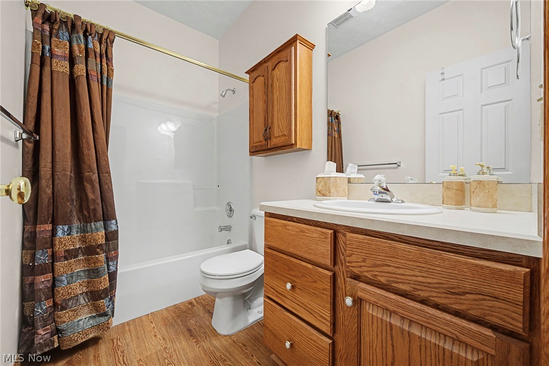 Villas At Macintosh Farms - Residential