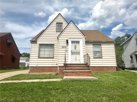 Homes For Sale - 16721 Harvard Avenue<br/> Cleveland, OH 44128