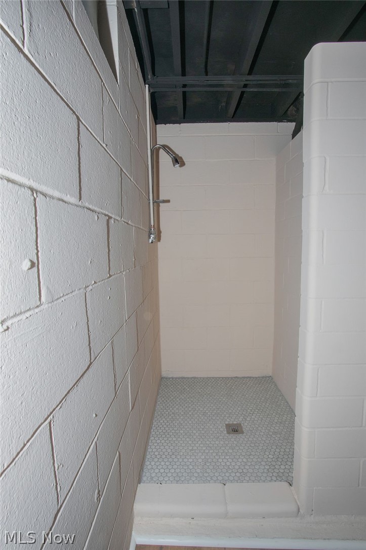 Idora Lane - Residential