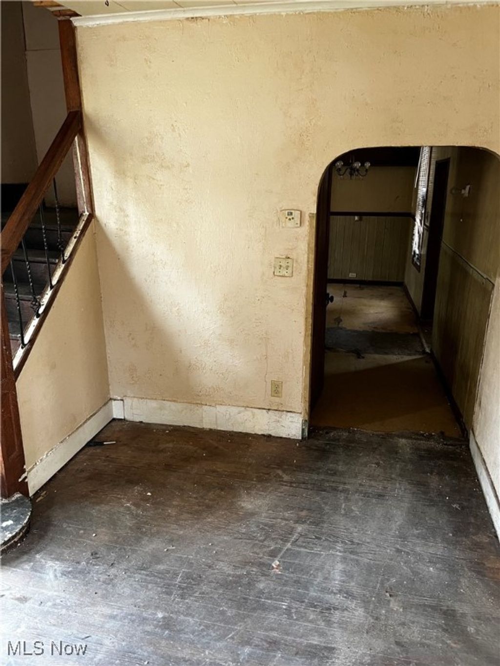 Photo of 1338 Maple Avenue NE, Canton, OH 44705 (MLS # 5176606)