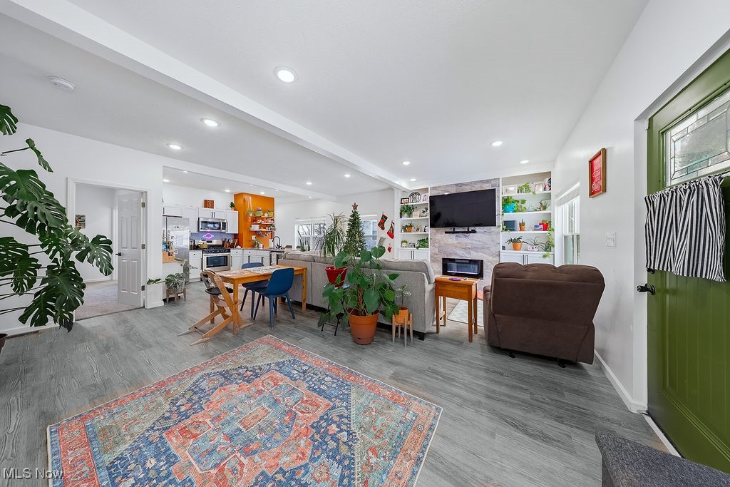 Randall Park - Residential