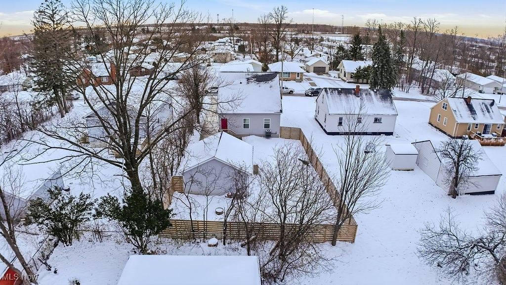 Photo of 22711 Vera Street, Warrensville Heights, OH 44128 (MLS # 5175302)