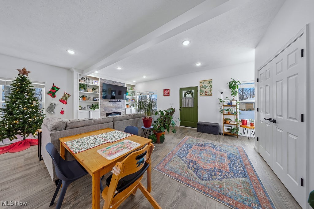 Randall Park - Residential