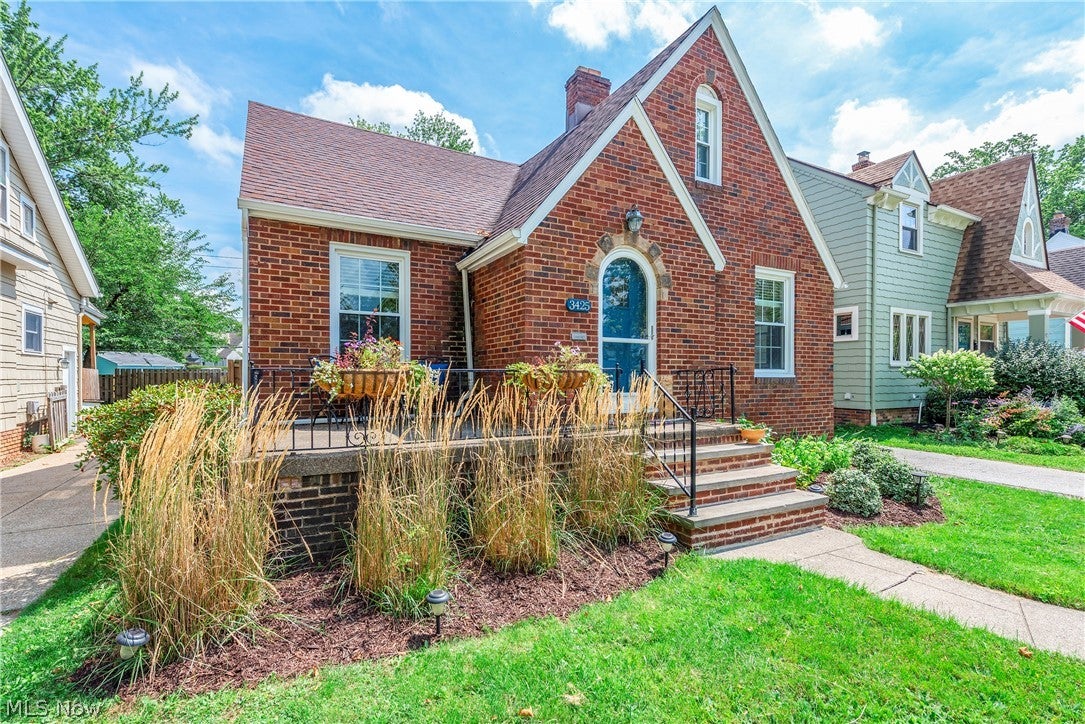 3425 W 159th Street