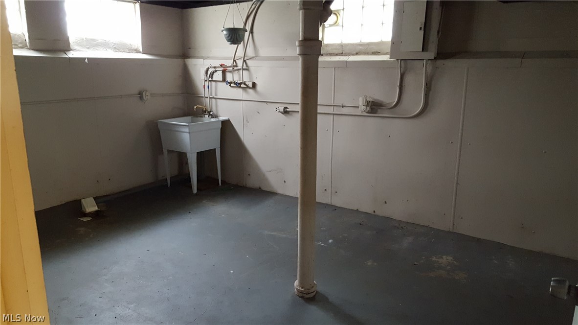 Cleveland Real Estate - Residential Lease