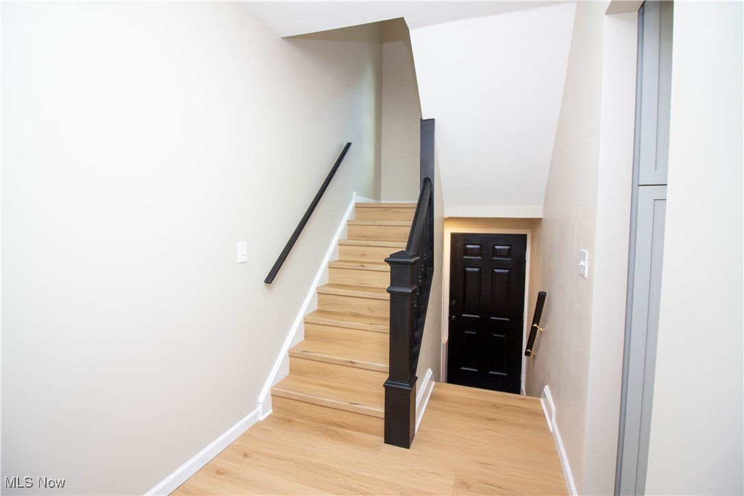 2087 Quail Street, Lakewood, Ohio image 10